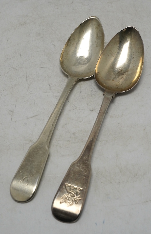 A George IV Scottish provincial silver fiddle pattern table spoon by Robert Keay I, Perth, circa 1825, 22.1cm, together with a George IV provincial silver fiddle pattern table spoon by Barber & Whitwell, York, 1821. Cond